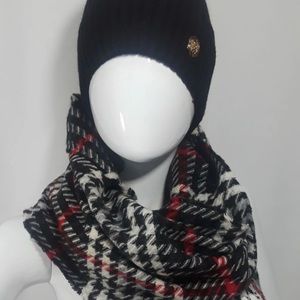 Brand New Vince Camuto Hat and Scarf Set